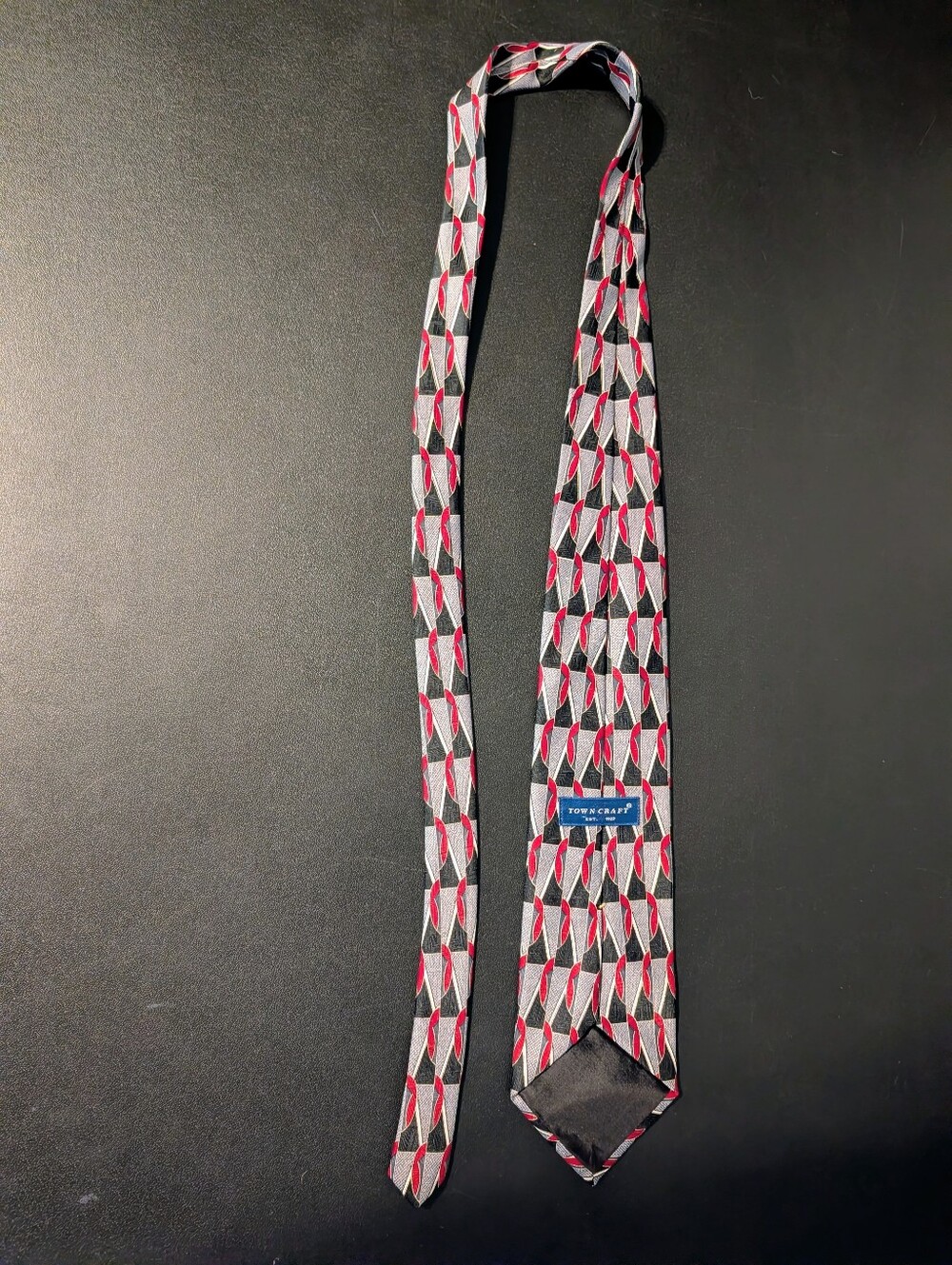 Towncraft Red and Gray Geometric Silk Tie